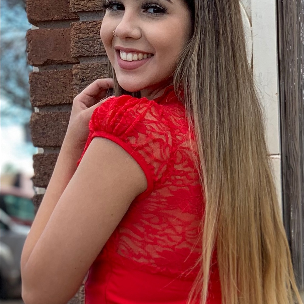 Red Lace Short Sleeve Top NWT - Picture 5 of 10